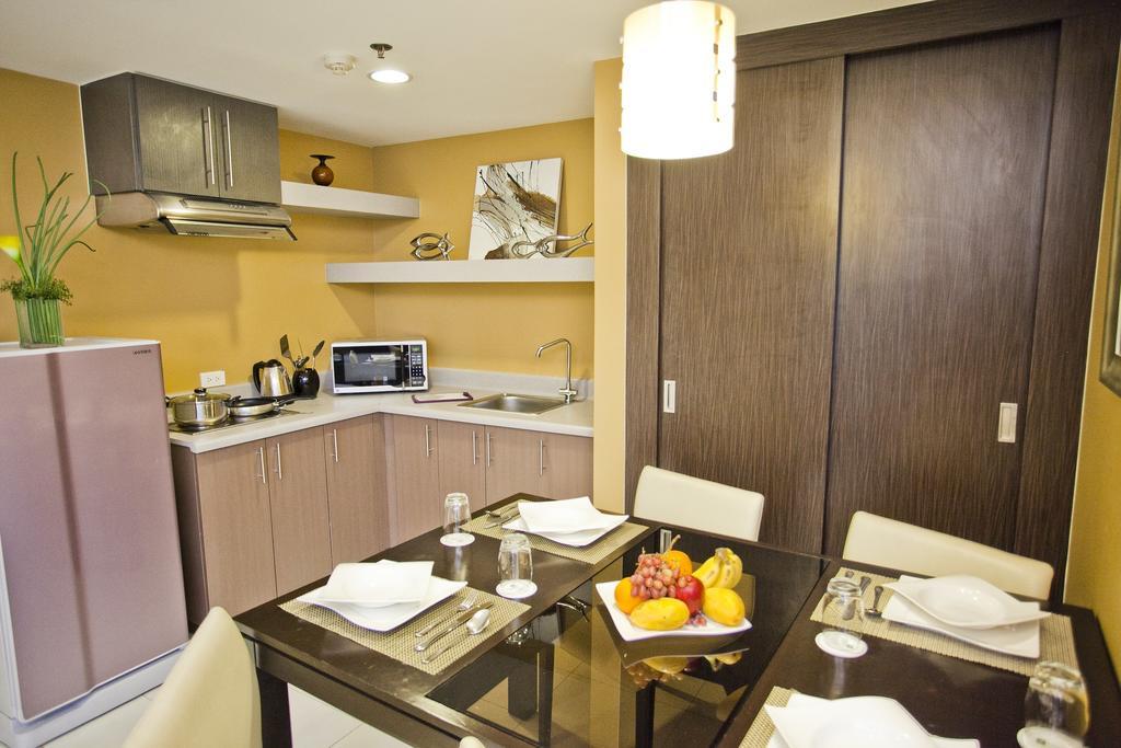 The Exchange Regency Residence Hotel Managed By Hii Pasig City Cameră foto