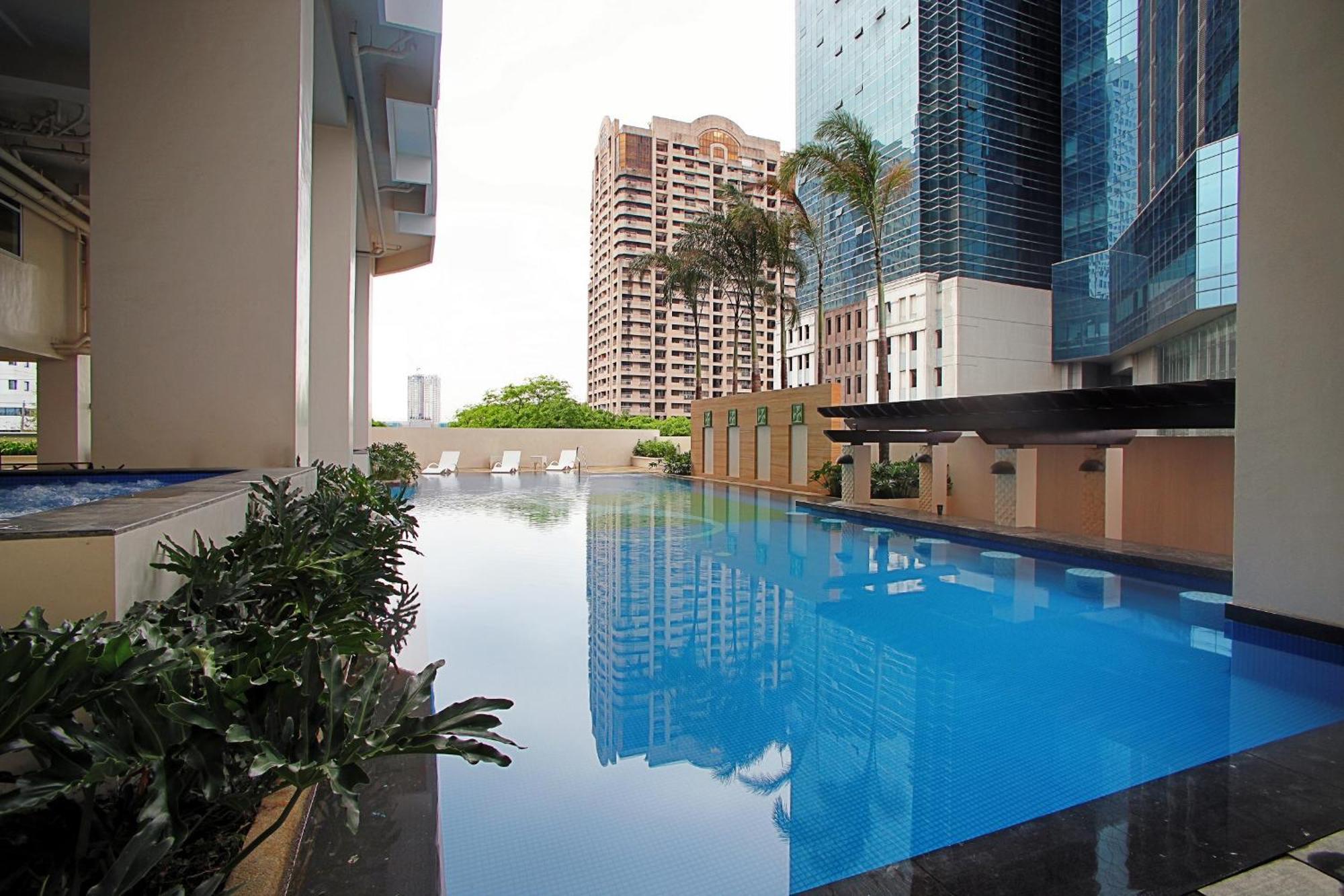 The Exchange Regency Residence Hotel Managed By Hii Pasig City Exterior foto
